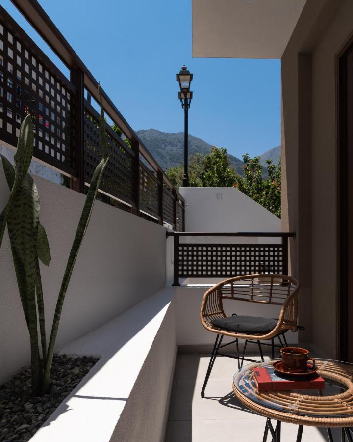 O-Cyanea Villa With Heated Pool Kournás エクステリア 写真